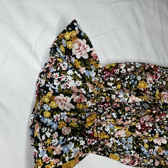 Floral long sleeve dress - Picture 2 of 3